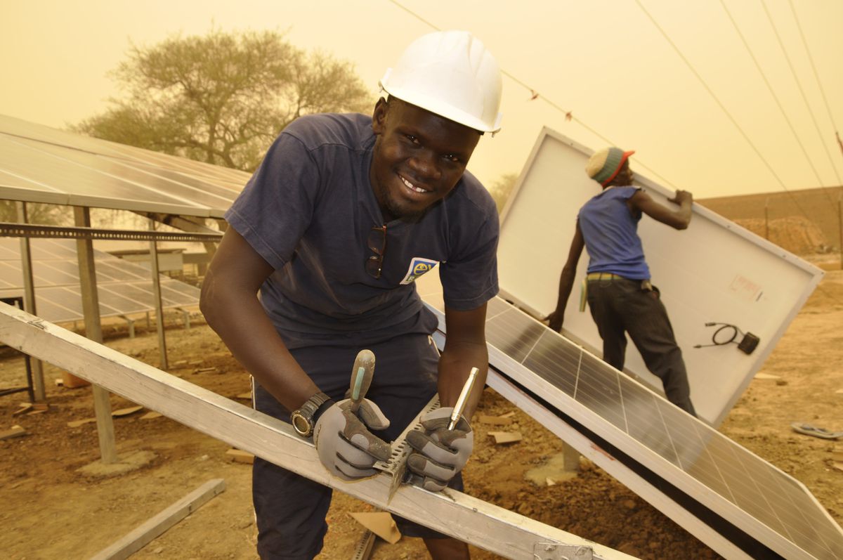 Harvesting the sun in South Sudan to fight information darkness