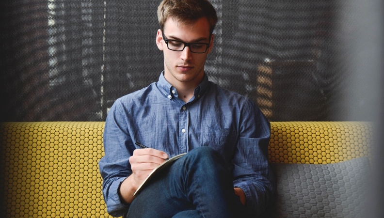 How to Improve Your Content Strategy with Influencer Marketing How to Improve Your Content Strategy with Influencer Marketing