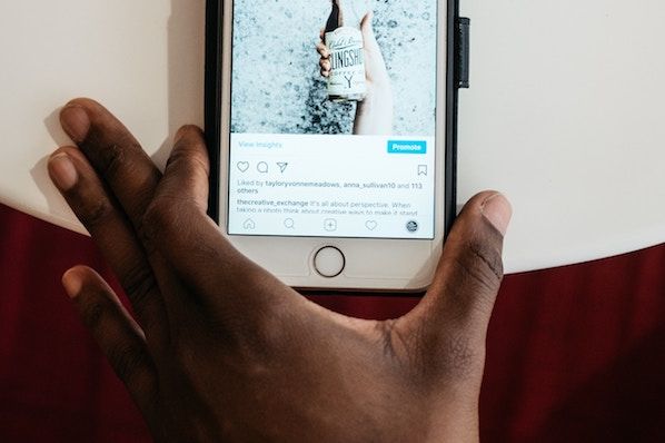 How to Write Good Instagram Captions: 8 Bookmarkable Tips for Perfecting Your Copy