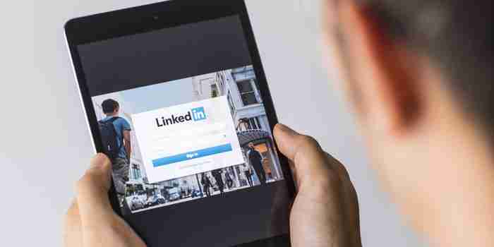 5 Ways to Turn Your LinkedIn Connections Into Paying Clients in 2019